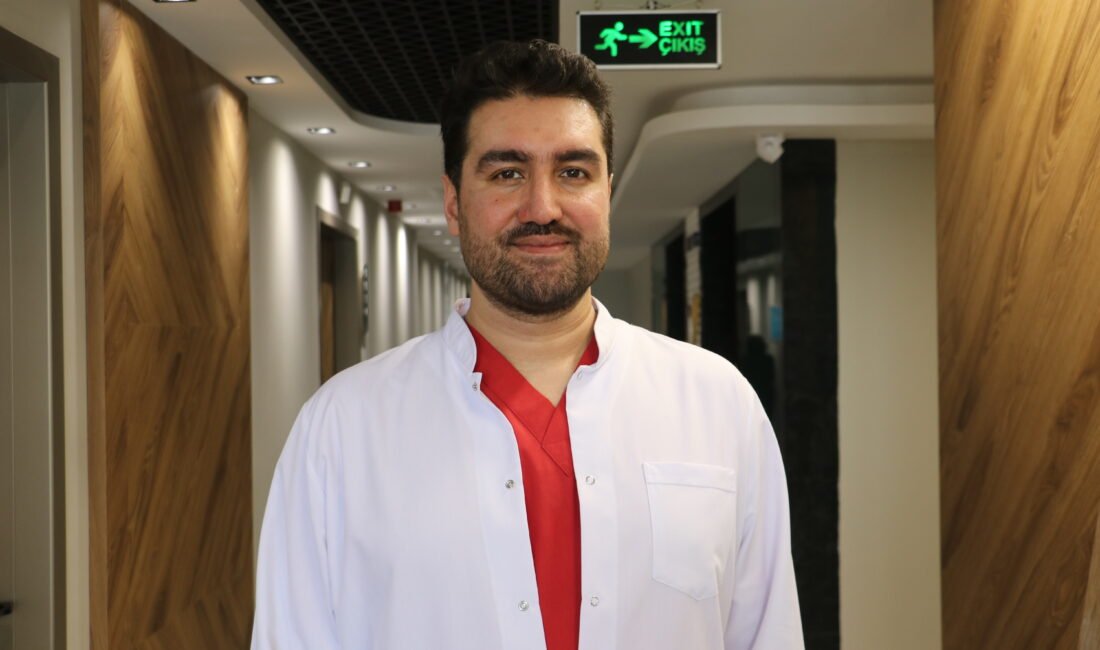 Gıyasettin TETİK-Selim KAYA/DİYARBAKIR, (DHA)- DİYARBAKIR'da Çocuk Cerrahisi Uzmanı Dr. Mürsel