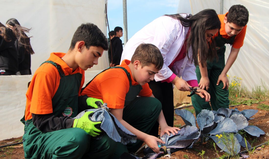Çukurova’da geleceğin ziraatçileri tarım lisesinde yetişiyor Yusuf YILDIZ-Eser PAZARBAŞI/ADANA, (DHA)- ADANA'da Çukurova'nın bereketli topraklarında yer alan