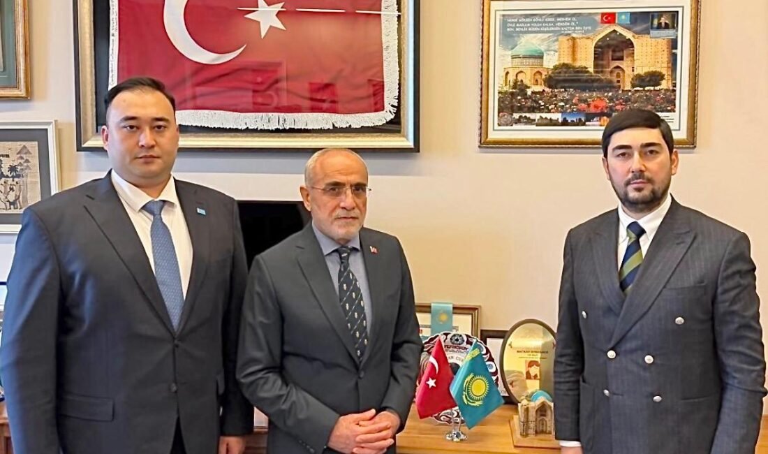 ANKARA, (DHA)- CUMHURBAŞKANI Başdanışmanı Yalçın Topçu, Kazakistan Halk Asamblesi Yardımcısı
