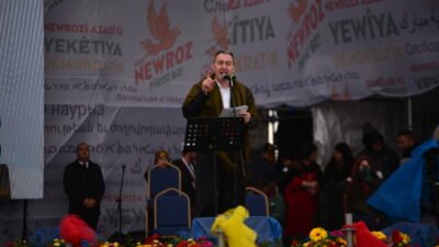 ‘KÜRTLERİN TALEBİ AYRILIK DEĞİL’ Bazı müzik gruplarının seslendirdiği şarkıların ardından