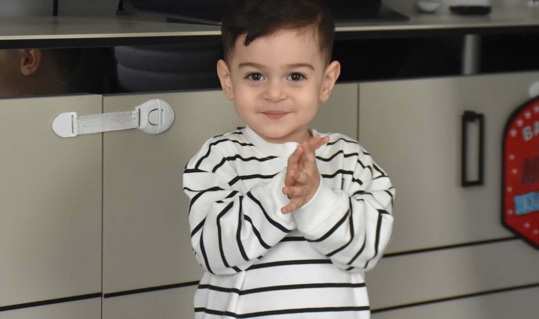 Nevra UÇKAÇ/İZMİR, (DHA)- İZMİR'de 5 aylıkken kas hastalığı Duchenne Musküler