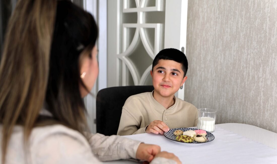 Ahmet ATMACA-Nuray UZATMAZ/GAZİANTEP, (DHA)-GAZİANTEP'te Duchenne Musküler Distrofi (DMD) hastalığı nedeniyle