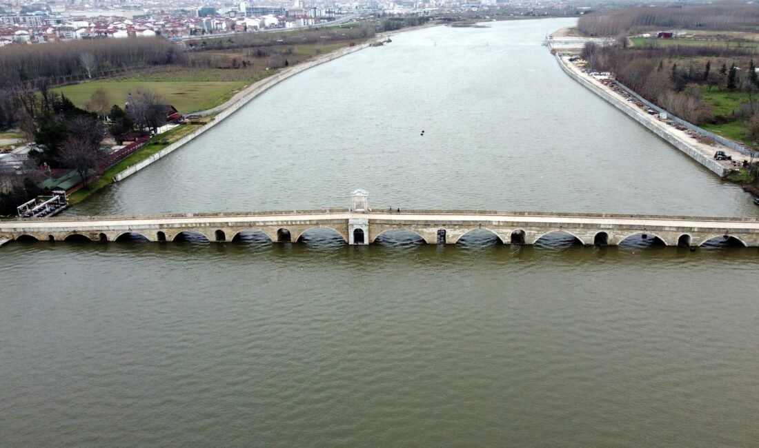 Olgay GÜLER-Umut IŞIK/EDİRNE, (DHA)- TRAKYA Üniversitesi (TÜ) Eğitim Fakültesi Öğretim