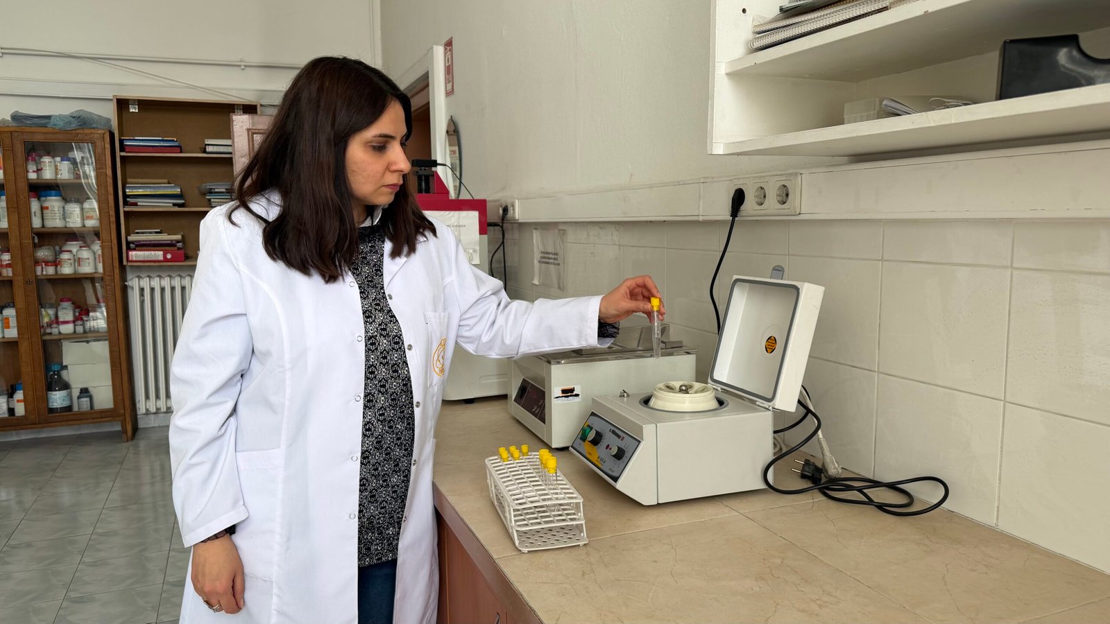 Mikail KARAMAN-Ayşenur DEMİRTAŞ GÜL/ANKARA, (DHA)- ANKARA Üniversitesi Fen Fakültesi Biyoloji