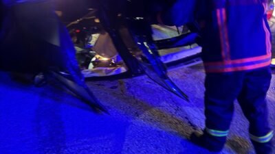 Tekin YALÇINKAYA/ ELAZIĞ, (DHA)- ELAZIĞ’da iki otomobilin çarpıştığı kazada 7