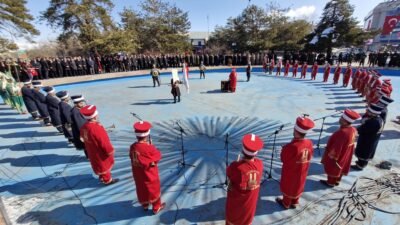 Salih TEKİN/ERZURUM, (DHA)- ERZURUM'un düşman işgalinden kurtuluşunun 108'inci yıl dönümü,