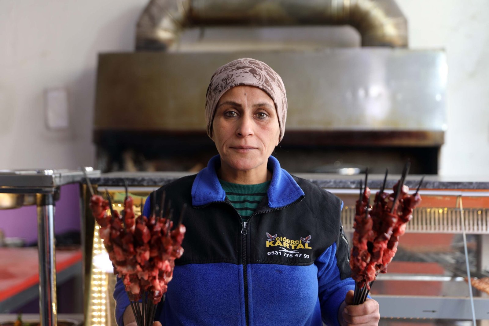 Nuray UZATMAZ/GAZİANTEP, (DHA)- GAZİANTEP’te ev hanımıyken aile ekonomisine destek olmak