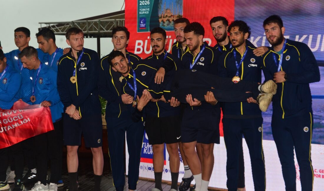 Yusuf YILDIZ – Anıl ATAR/ADANA, (DHA) - ADANA'da düzenlenen Büyükler