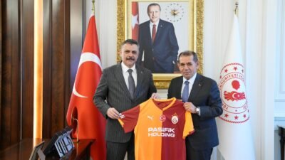 Serhan TÜRK / İSTANBUL, (DHA)- GALATASARAY Başkanı Dursun Özbek ve