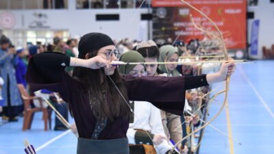 Gökhan İÇKİLLİ / SAMSUN, (DHA)- GELENEKSEL Türk Okçuluk Gençler ve