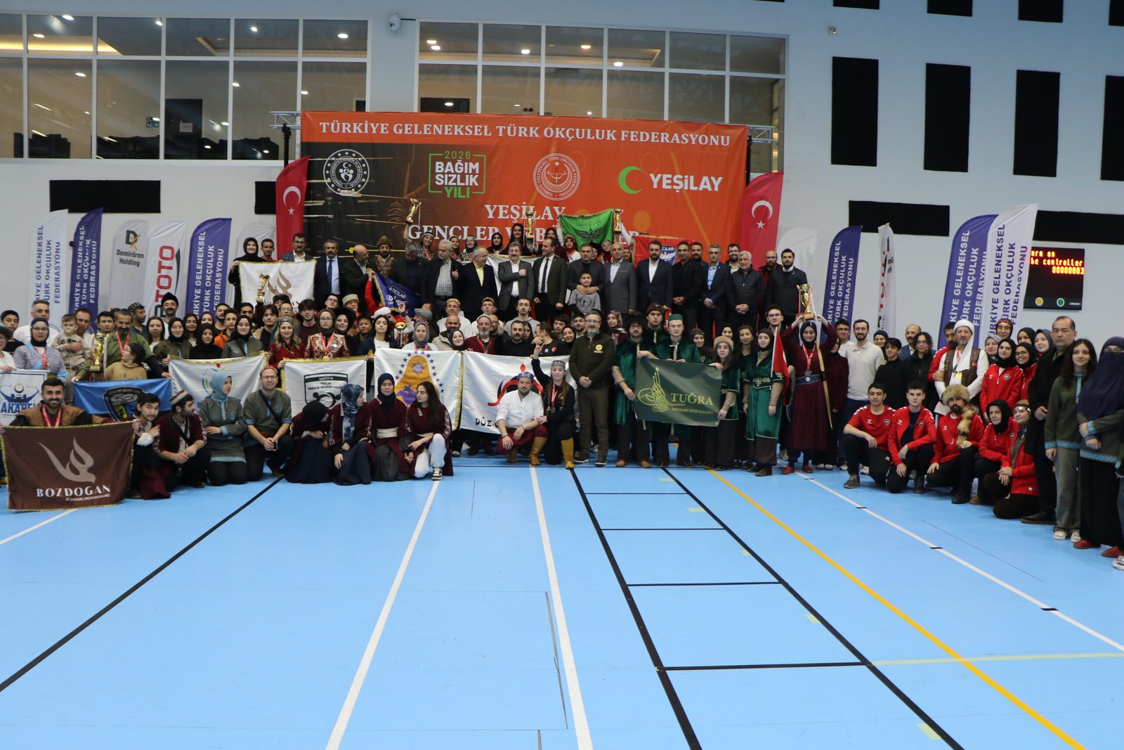 Gökhan İÇKİLLİ / SAMSUN, (DHA)- SAMSUN’da Türkiye Geleneksel Türk Okçuluk