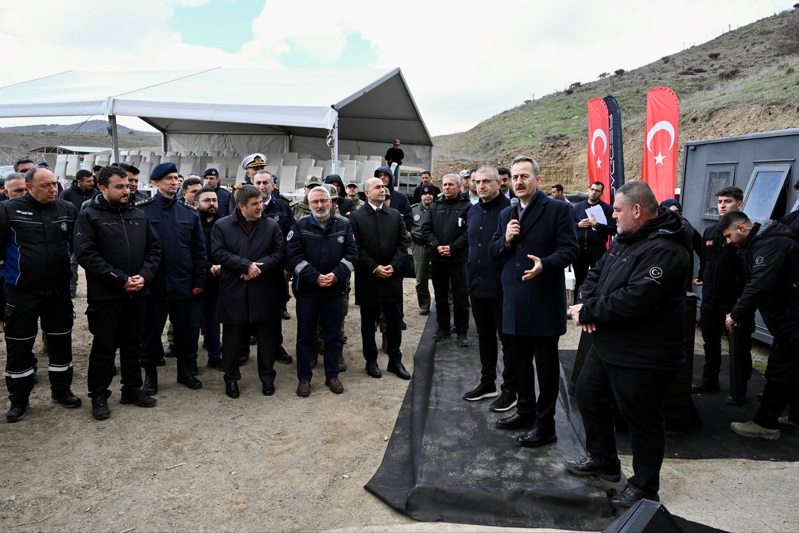 ANKARA, (DHA)- SAVUNMA Sanayii Başkanı Haluk Görgün, Kırıkkale'de Sky Dagger