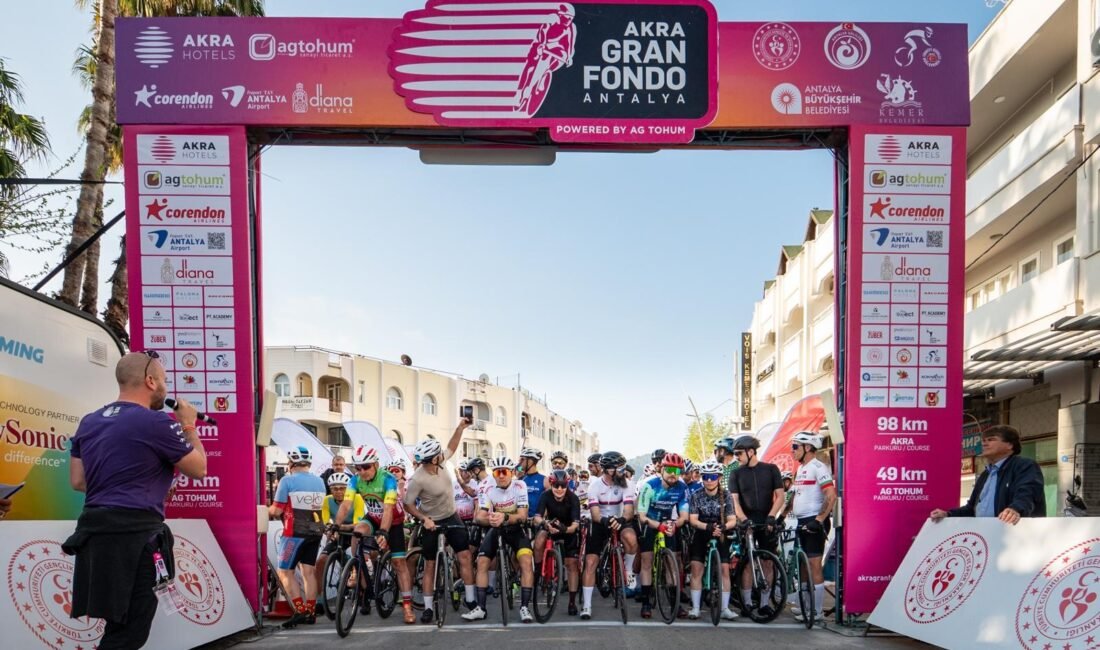 ANTALYA,(DHA)- TÜRKİYE’NİN sevilen amatör yol bisikleti organizasyonlarından AKRA Gran Fondo,