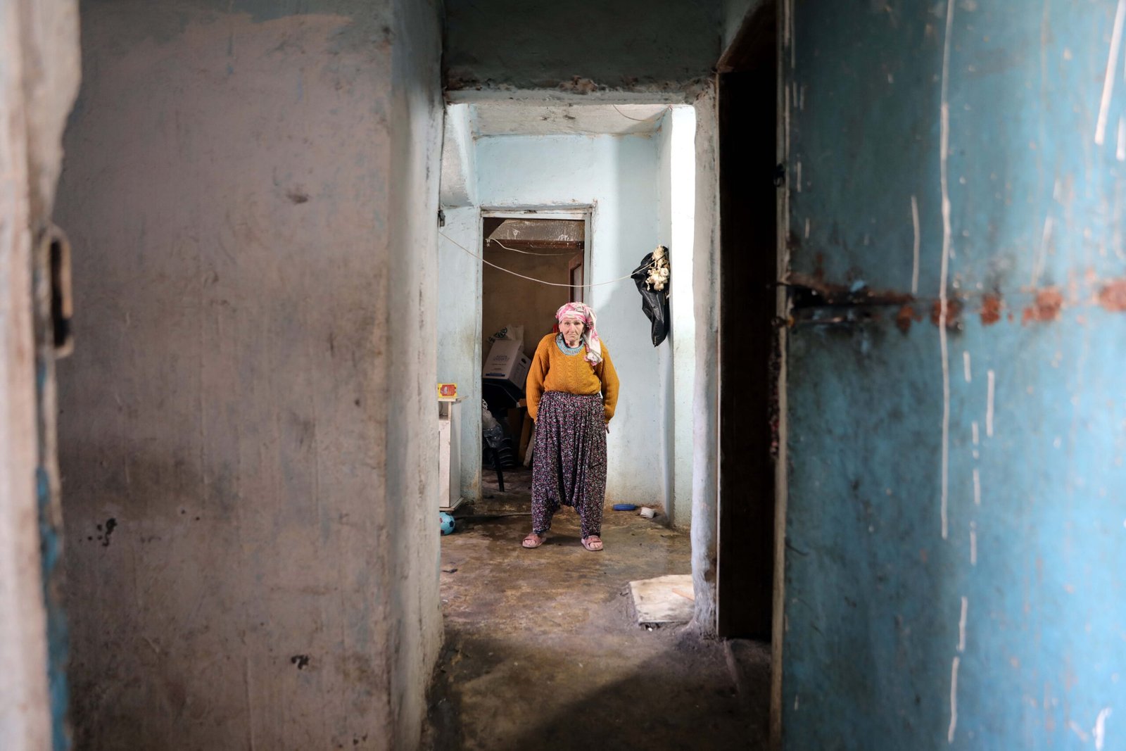 Ahmet ATMACA-Nuray UZATMAZ/GAZİANTEP, (DHA)- GAZİANTEP’te hurda malzemeler toplayarak geçimini sağlayan