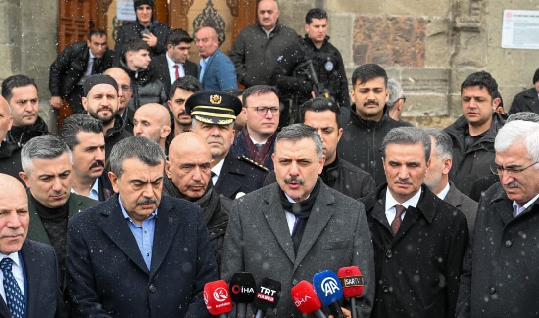 Salih TEKİN/ERZURUM, (DHA)-İÇİŞLERİ Bakanı Mustafa Çiftçi ile Milli Eğitim Bakanı