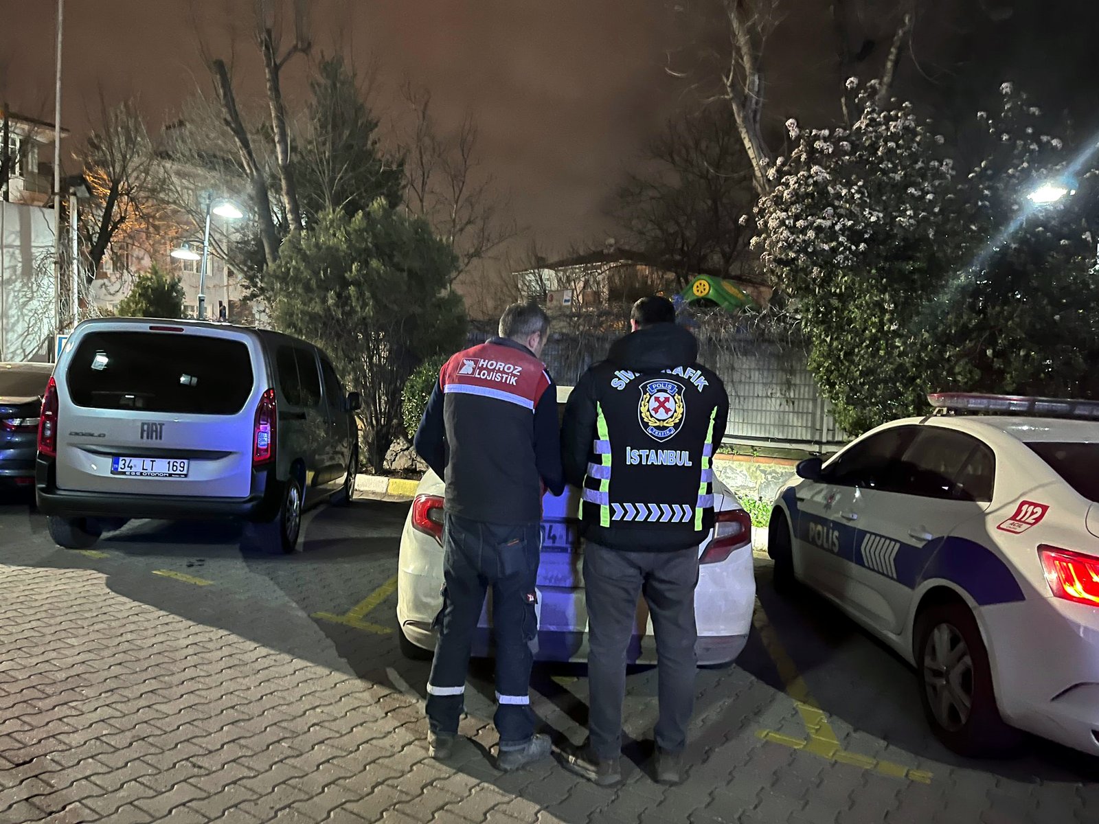 Veysel TİMDU- İhsan DÖRTKARDEŞ İSTANBUL, (DHA)- AVCILAR'da sürücü belgesi iptal