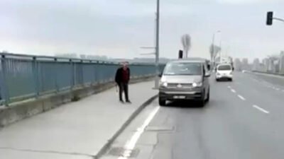 İhsan DÖRTKARDEŞ- Ramazan İŞİKLİ / İSTANBUL (DHA) - Avcılar'da trafikte