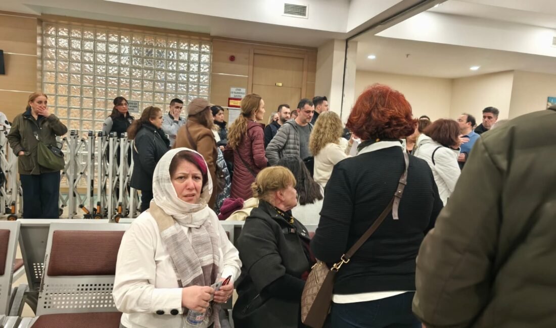 İstanbul- Bağdat Caddesi’ndeki kazada Berkay’ın ölümüne neden olan sanık ilk duruşmada tahliye edildi Esra GÜNTEPE /İSTANBUL, (DHA)- KADIKÖY'de Berkay Şengel'in (26) yolun karşısına
