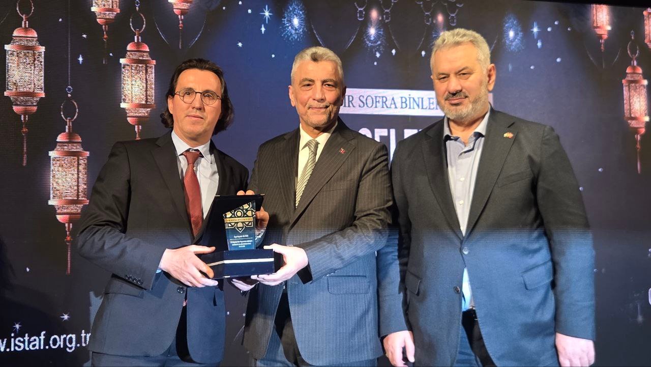 İstanbul - Bakan Bolat: Bir güç merkezi olduğumuzda kimse bize