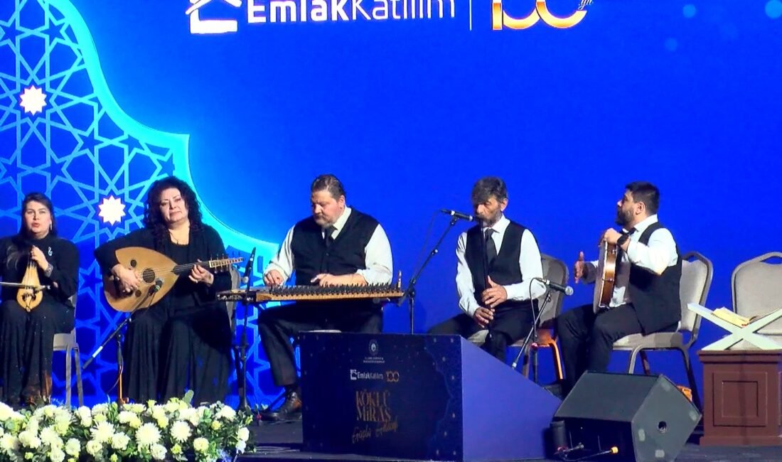 Baran AKKAYA / İSTANBUL, (DHA)- Emlak Katılımın’ın 100'üncü Yıl İftar