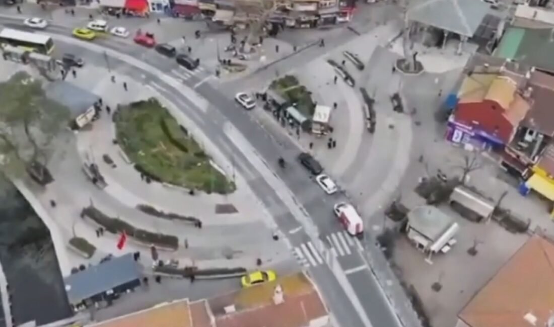 Mert ORDU/İSTANBUL,(DHA)- BEYKOZ'da polis ekiplerinin gerçekleştirdiği dron destekli trafik denetiminde,