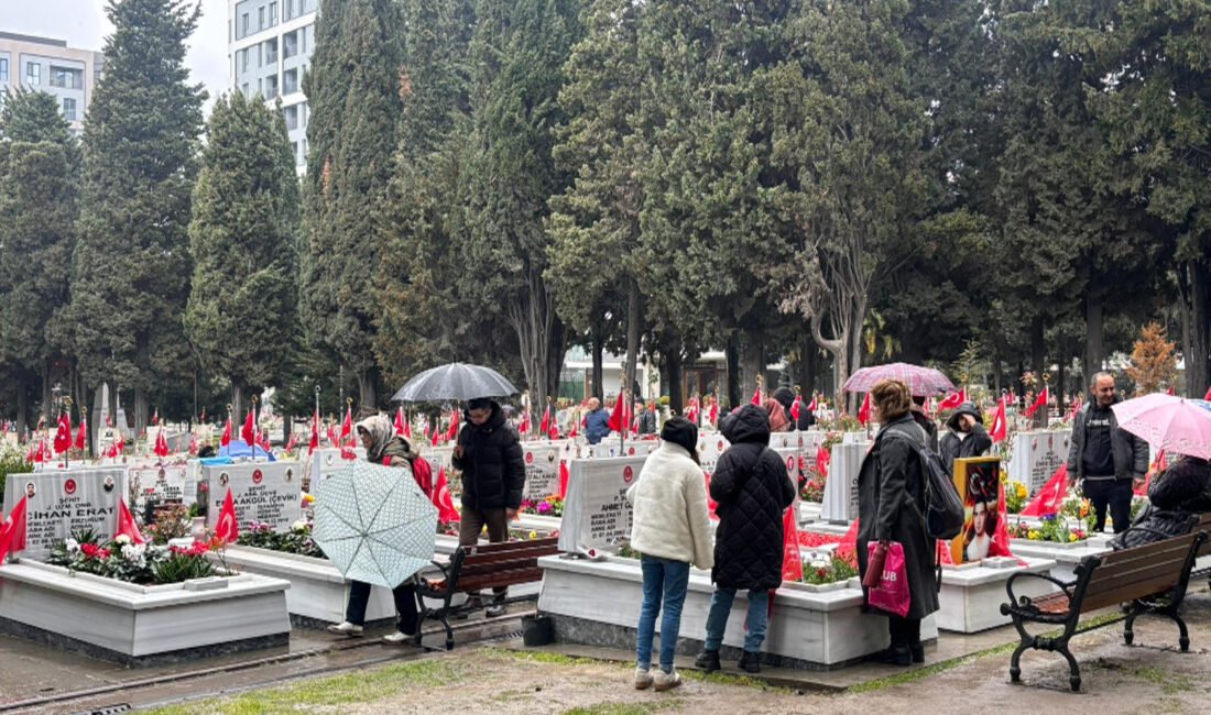 Ayşe GÜREL- Mehmet ALA / İSTANBUL, (DHA)- RAMAZAN Bayramının ilk
