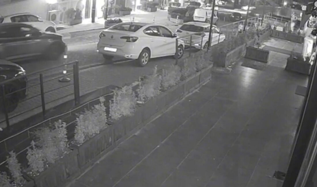 Derya EVREN KORKMAZ / İSTANBUL, (DHA)- Esenyurt'ta bir iş yerinin