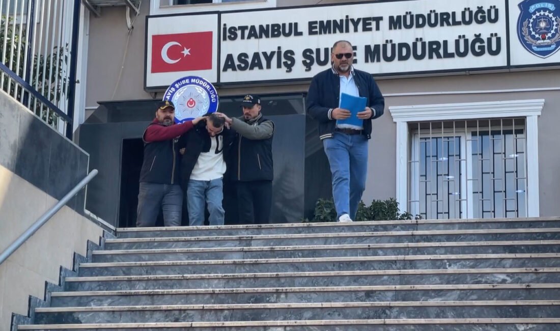 Ali AKSOYER/İSTANBUL,(DHA)- EYÜPSULTAN'da parkta alkol alan iki grup arasında iddiaya