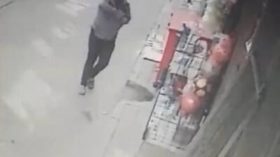 Baran AKKAYA-Utku Can SÖNMEZ/İSTANBUL,(DHA)-FATİH’te alışveriş yaptığı bakkalın para üstünü yanlış