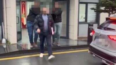 Vehbi DEMİR / İSTANBUL, (DHA)- FATİH'te H.A.(30), boşanma aşamasındaki eşi