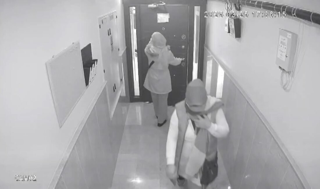 İstanbul – Gaziosmanpaşa ve Sultangazi’de iki ayrı hırsızlık girişimi kamerada Emin YEŞİL / İSTANBUL, (DHA) -Gaziosmanpaşa ve Sultangazi’de meydana gelen