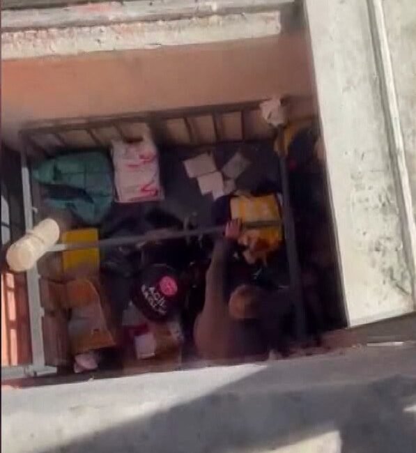 Özgür EREN-Emin YEŞİL/İSTANBUL,(DHA) GÜNGÖREN’de yük taşımak için kullanılan zincir halat