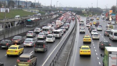 Özgür EREN / İSTANBUL,(DHA)- İSTANBUL’da Ramazan Bayramı'nın ve ara tatilin