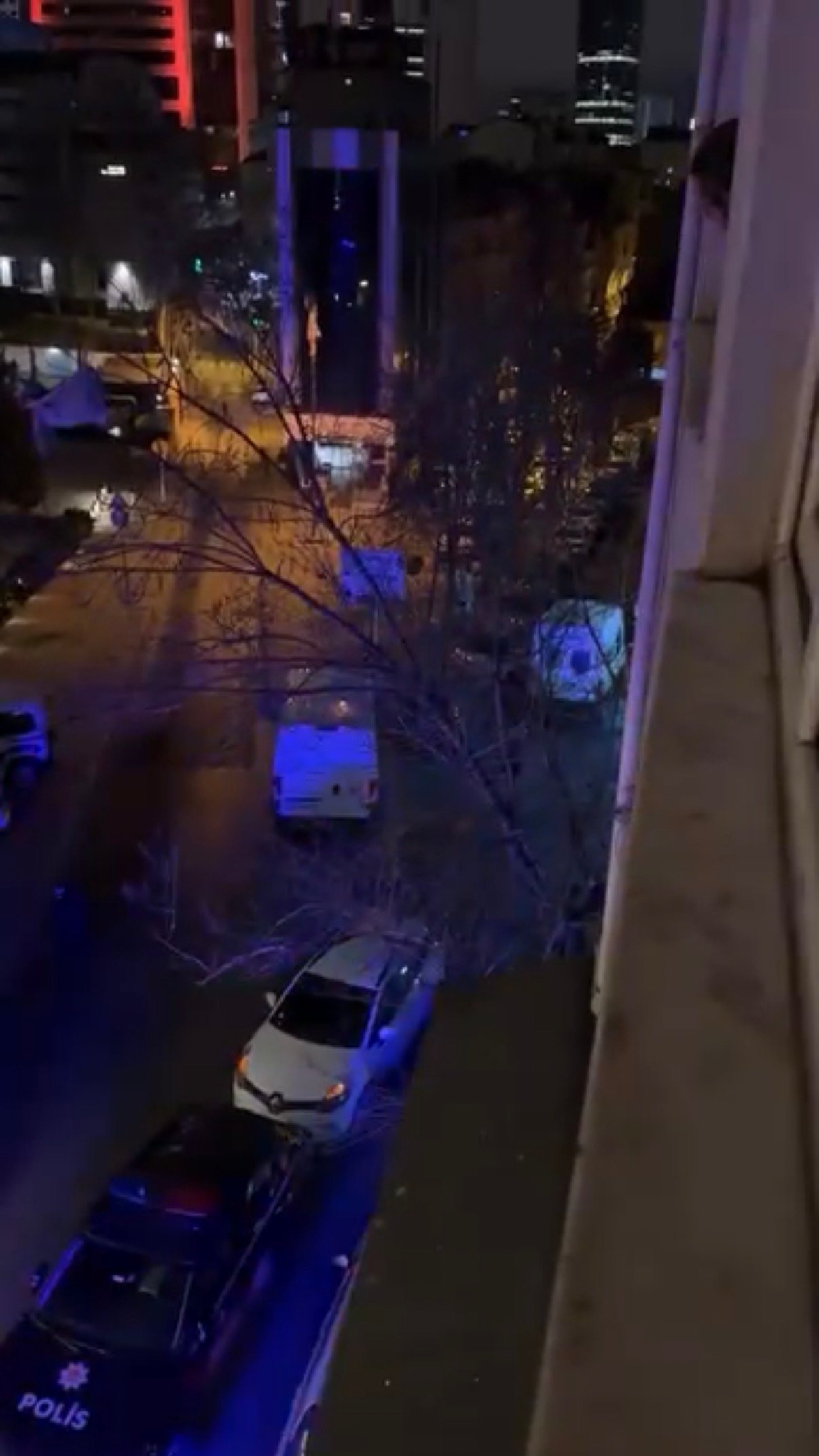 Doğan Can CESUR- Mehmet Kaan KURT / İSTANBUL, (DHA)- KAĞITHANE'de