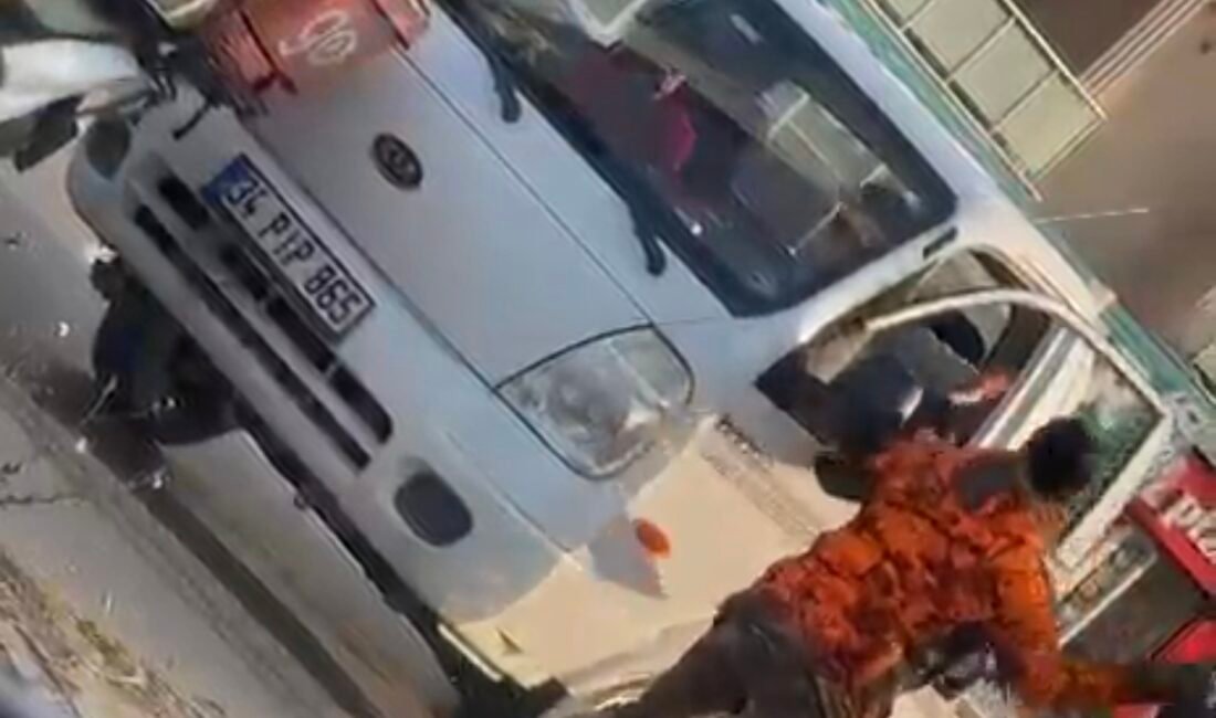Mert ORDU / İSTANBUL, (DHA) –MALTEPE’de motosiklet sürücüsü, trafikte tartıştığı