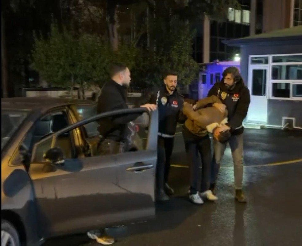 Ali AKSOYER / İSTANBUL, (DHA)- KADIKÖY'de uğradığı bıçaklı saldırı sonucu