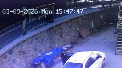 Doğan Can MERT / İSTANBUL (DHA) - SARIYER'de virajı alamayan