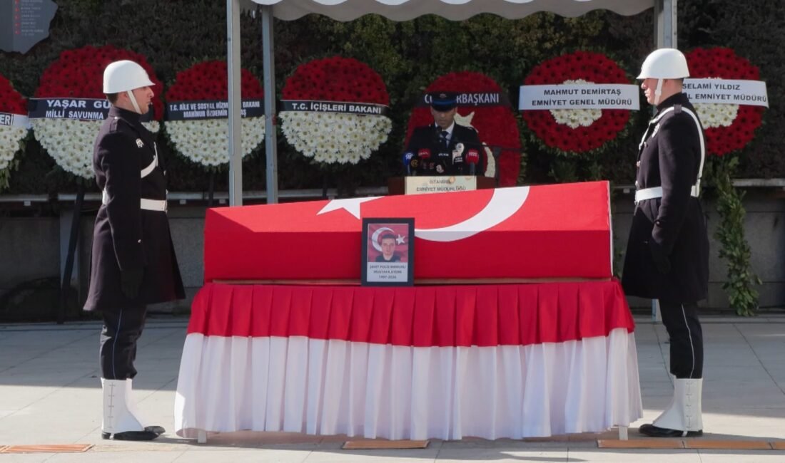 Gülseren KARAPINAR-Şevval CİNDİR/İSTANBUL,(DHA)- BAŞAKŞEHİR'de polisleri taşıyan servis aracının karıştığı kazada