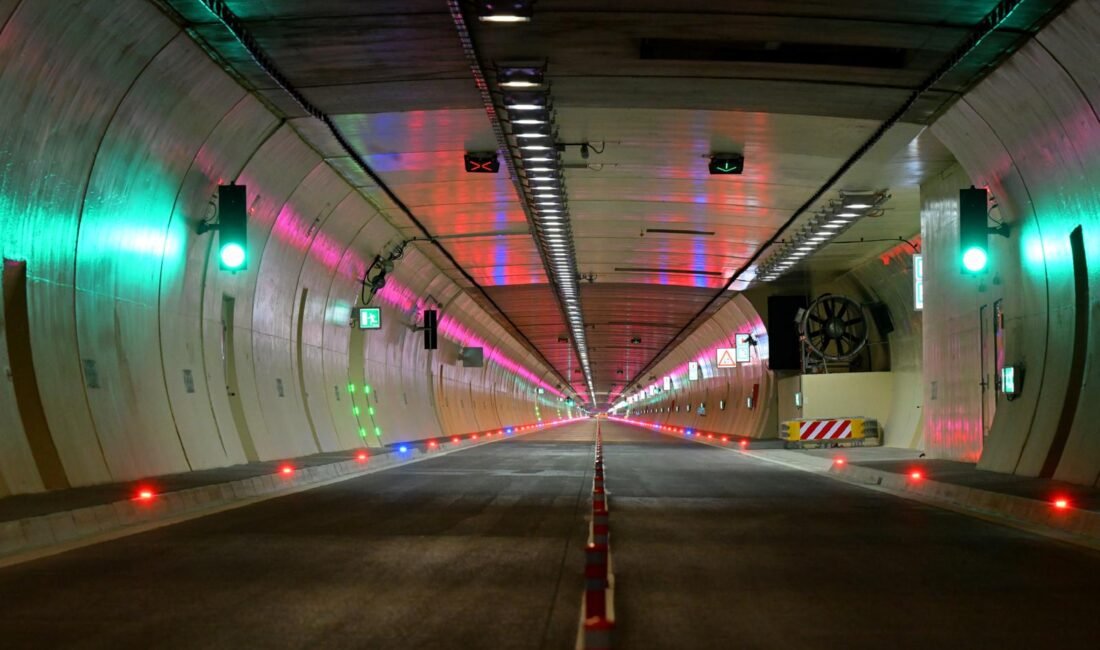 Derya KORKMAZ-Emir EFE BENLİOĞLU/SLOVENYA, (DHA)- Slovenya ile Avusturya’yı birbirine bağlayan