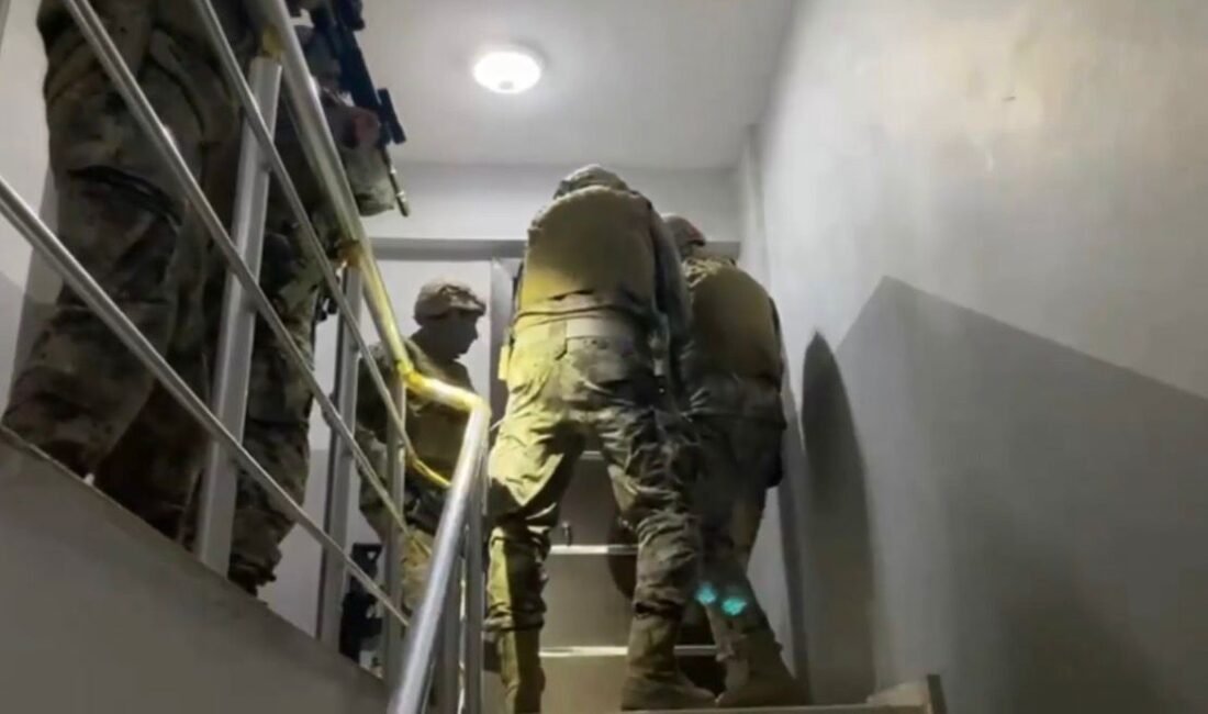 Derya EVREN KORKMAZ/İSTANBUL, (DHA)- KIRMIZI bültenle aranan ve yurtdışında olduğu