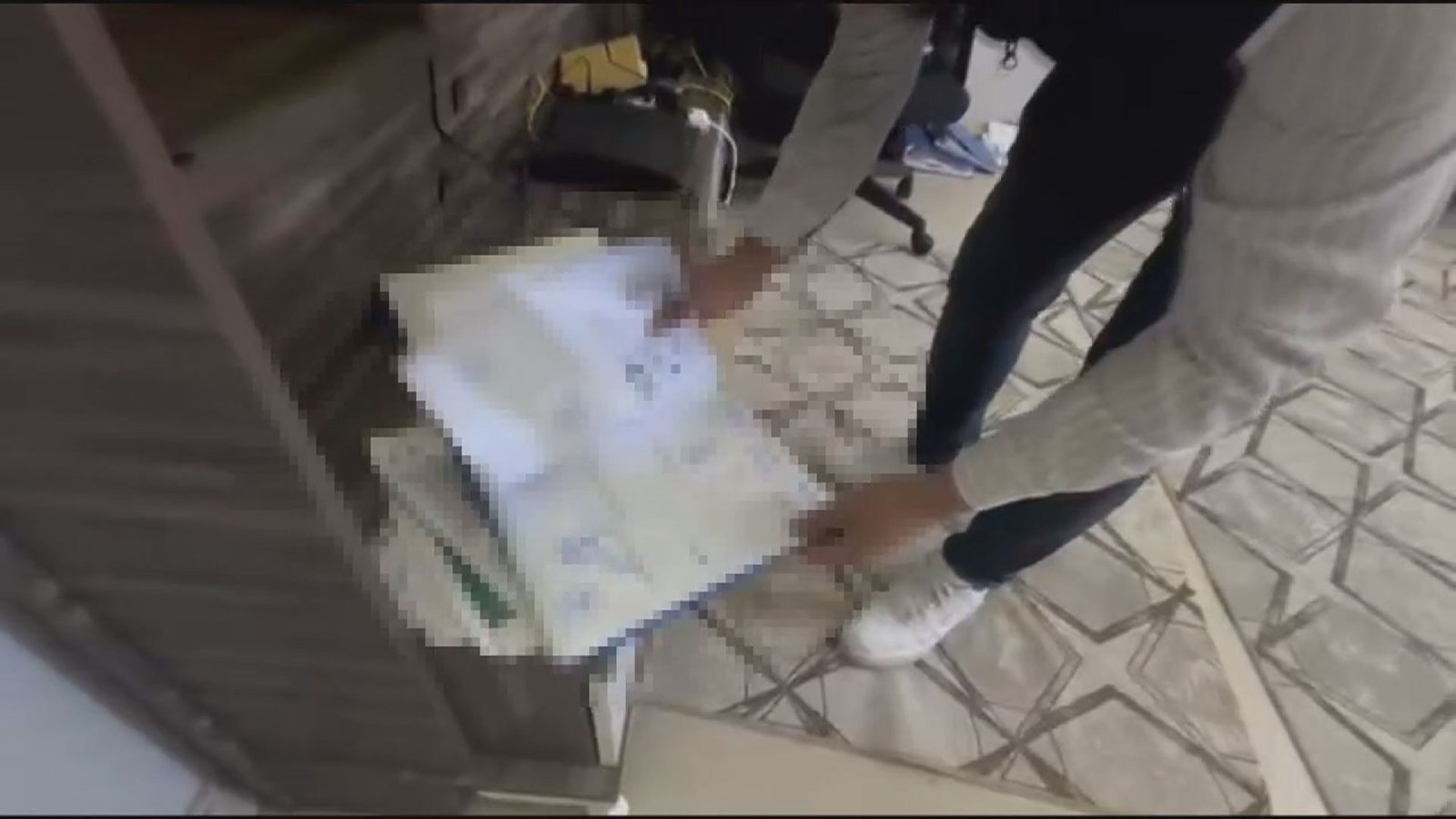 Derya CİHAN KORKMAZ/İSTANBUL, (DHA)- İstanbul'da, düzmece banka hesap dökümleri ve