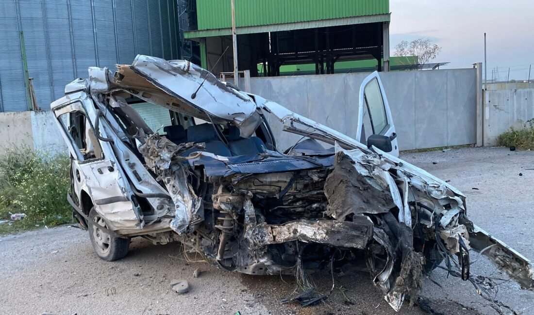 Ceyhun ÖZER/CEYHAN (Adana), (DHA) – ADANA’nın Ceyhan ilçesinde kontrolden çıkarak