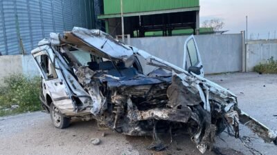 Ceyhun ÖZER/CEYHAN (Adana), (DHA) – ADANA’nın Ceyhan ilçesinde kontrolden çıkarak