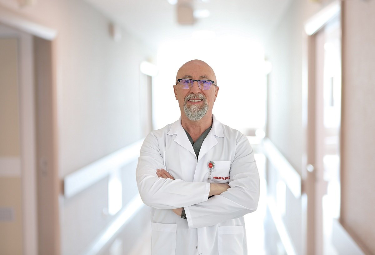 İSTANBUL, (DHA)- BÖBREK taşlarının en sık 20-50 yaş arası erişkinlerde