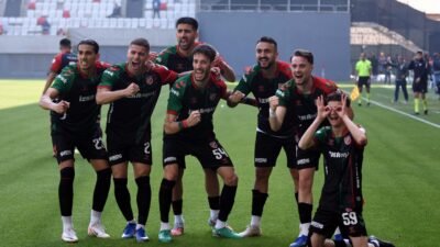 Ergin KARATAŞ / İZMİR, (DHA)- TFF 3'üncü Lig 4'üncü Grup'ta
