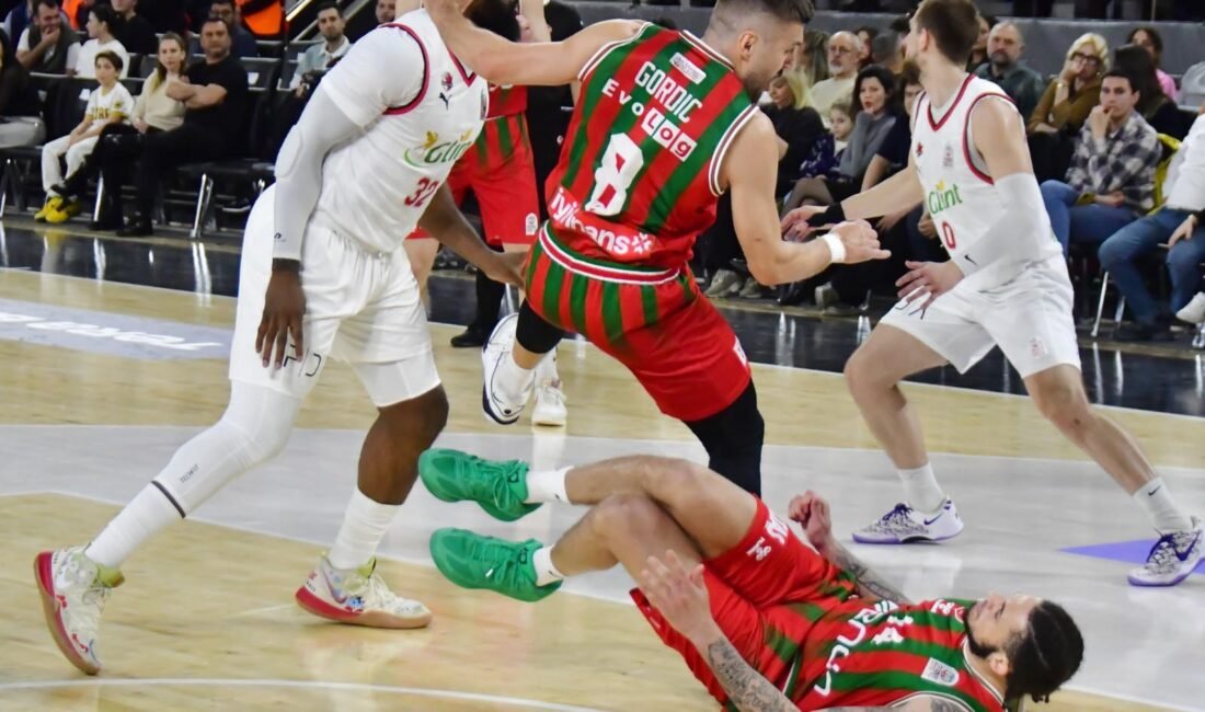 Ergin KARATAŞ / İZMİR, (DHA)- BASKETBOL Süper Ligi'nde her geçen