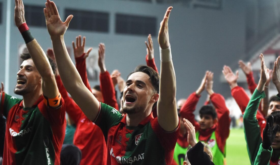 Ergin KARATAŞ / İZMİR, (DHA)- 3'üncü Lig'de üst üste 3'üncü