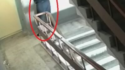 Furkan KAVUKLU/KAYSERİ, (DHA)- KAYSERİ’nin Kocasinan ilçesinde bir kurye, sipariş getirdiği