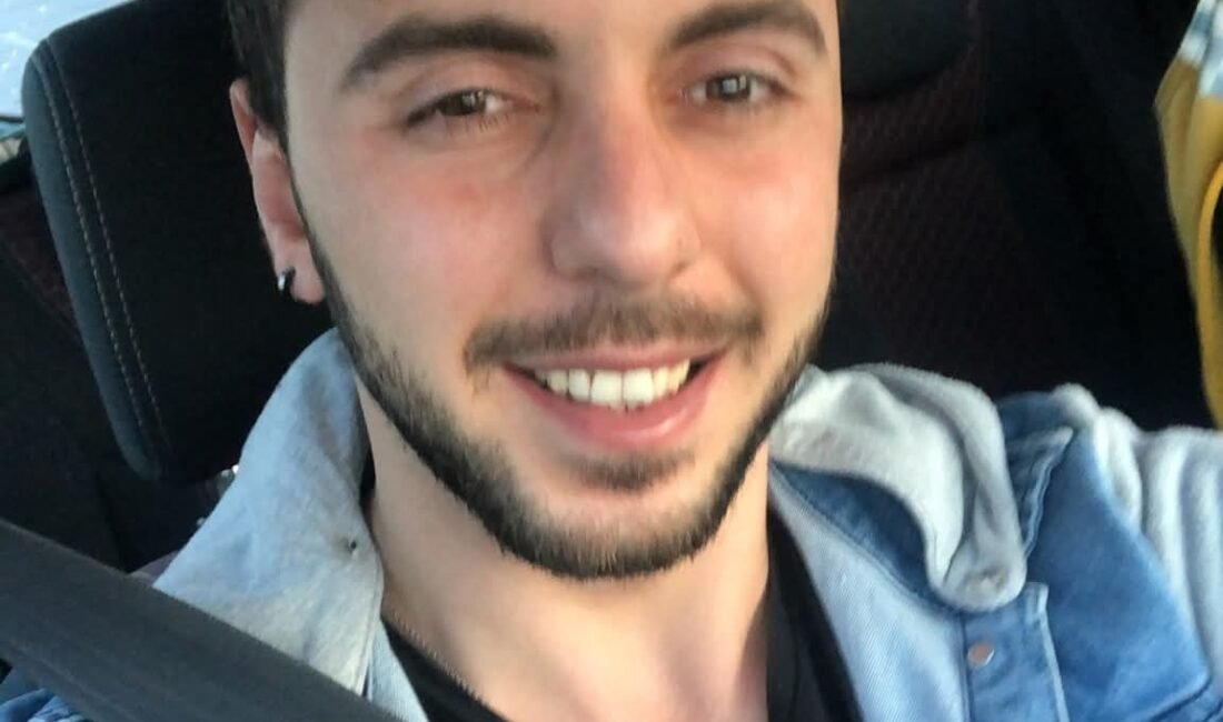 Gökhan İÇKİLLİ/SAMSUN, (DHA)-SAMSUN'da kazada hayatını kaybeden ambulans şoförü Recep Sağıroğlu