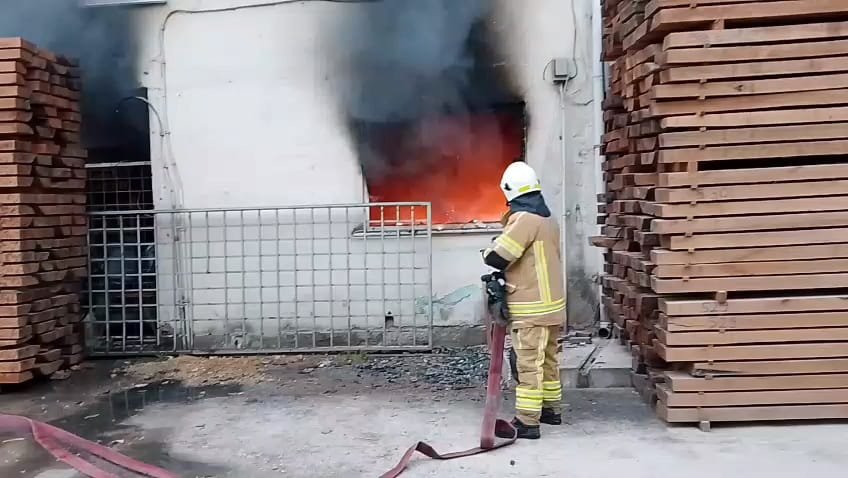 Yavuz YILMAZ/İNEGÖL (Bursa), (DHA)- BURSA’nın İnegöl ilçesinde Remzi D. (36),